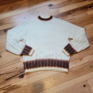 VINTAGE Fluffy fuzzy cream sweater